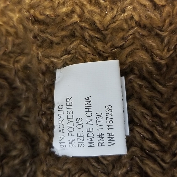 Hat scarf gloves set - Picture 7 of 10